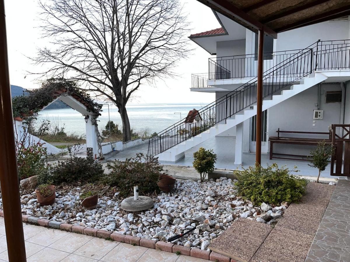 Villa Leonidas Koutsoupia Kókkinon Nerón Eksteriør bilde